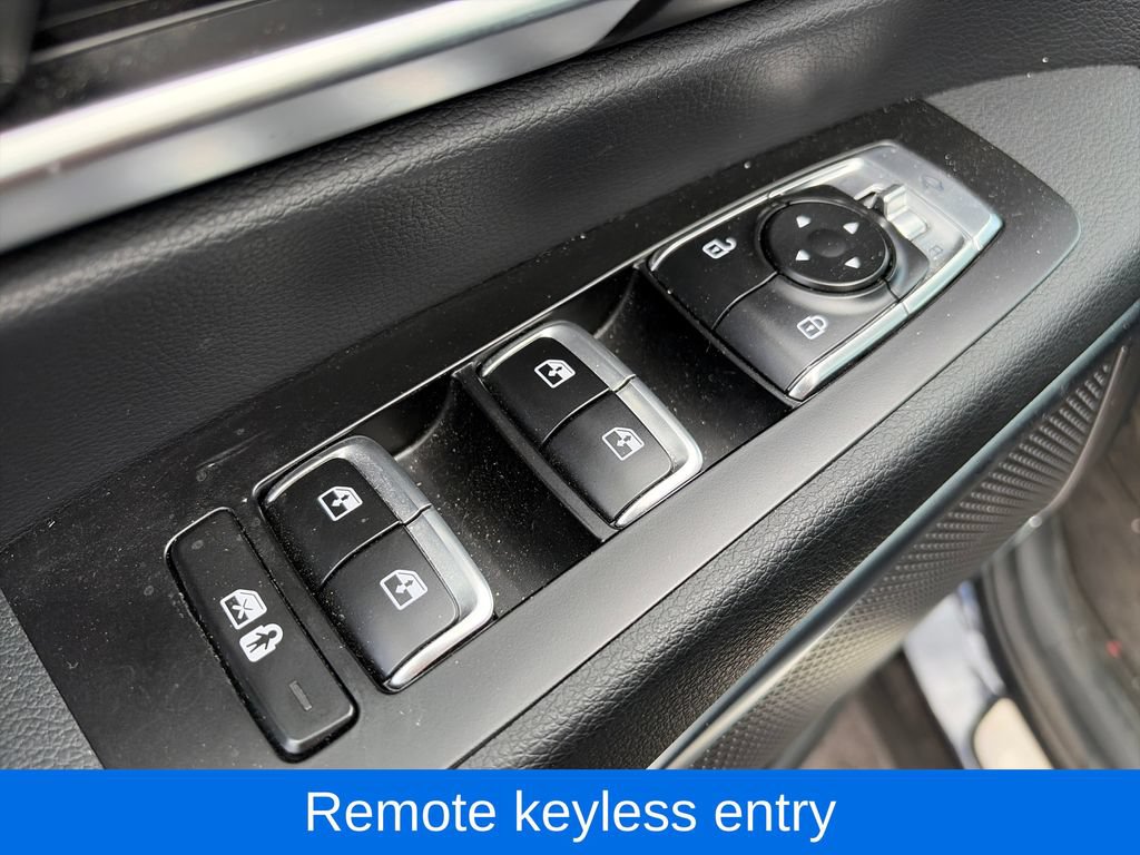 Used 2025 Kia Telluride SX Prestige AWD/4WD image 19