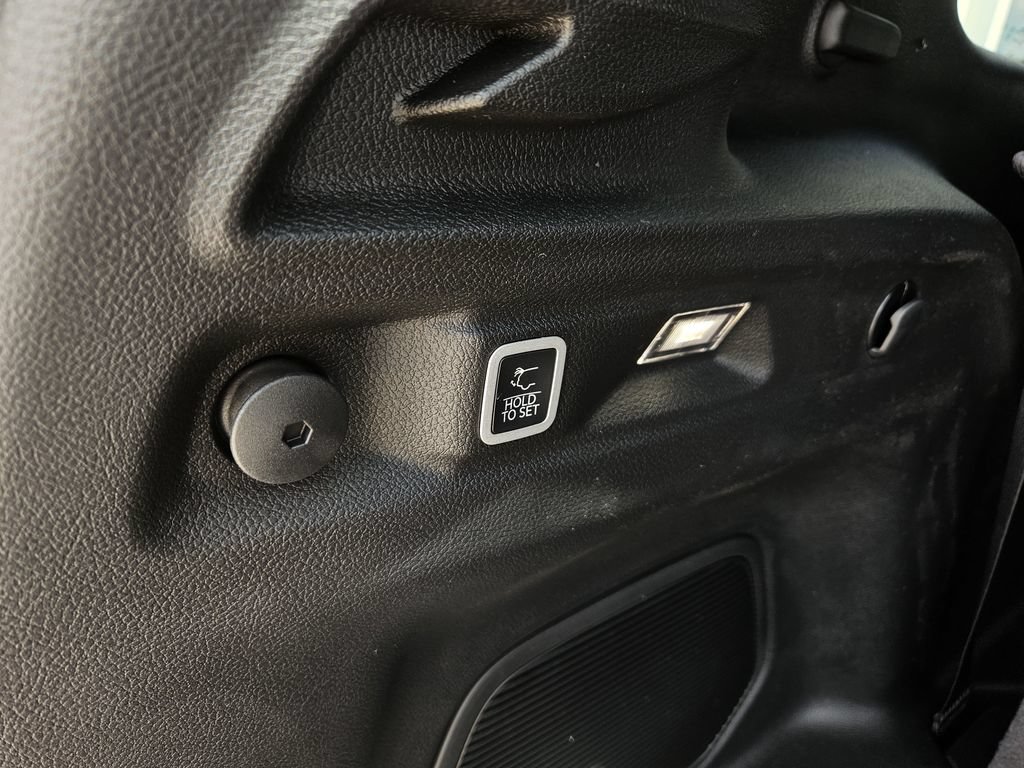 New 2026 Jeep Grand Cherokee L Limited AWD/4WD image 24