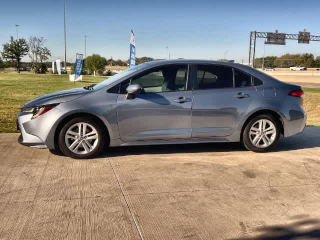 Used 2020 Toyota Corolla LE FWD image 4