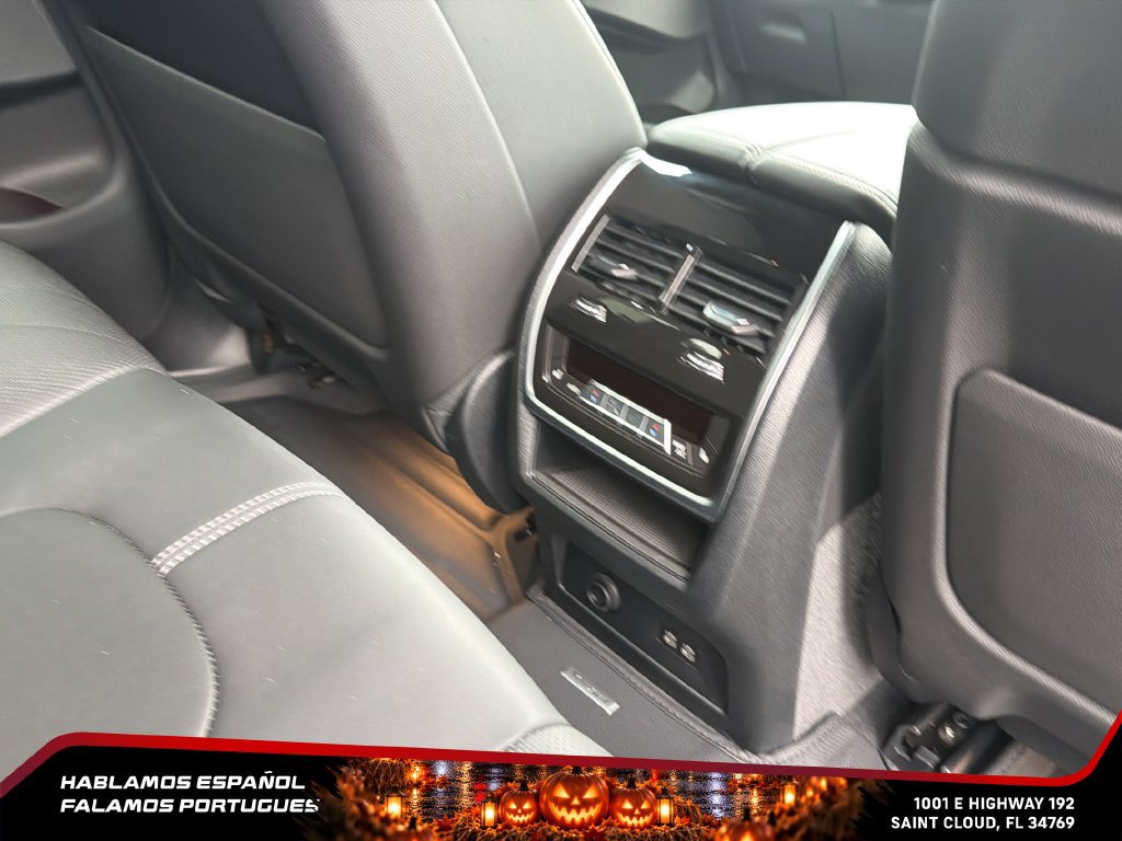 Used 2024 BMW X5 xDrive40i w/ M Sport Package AWD/4WD image 34