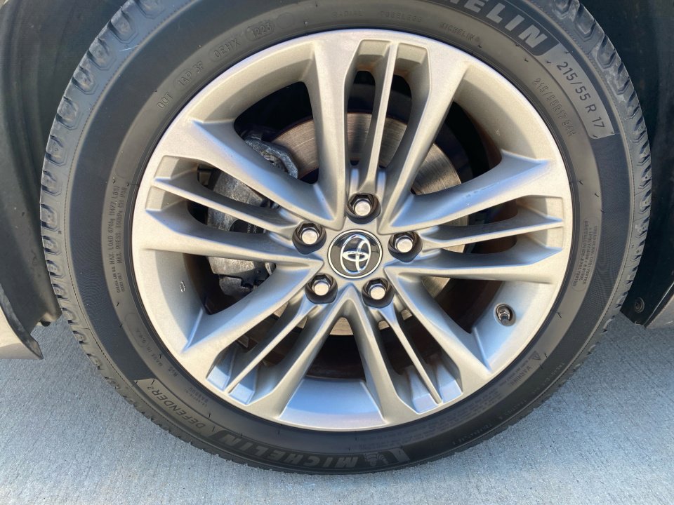 Used 2016 Toyota Camry SE image 31