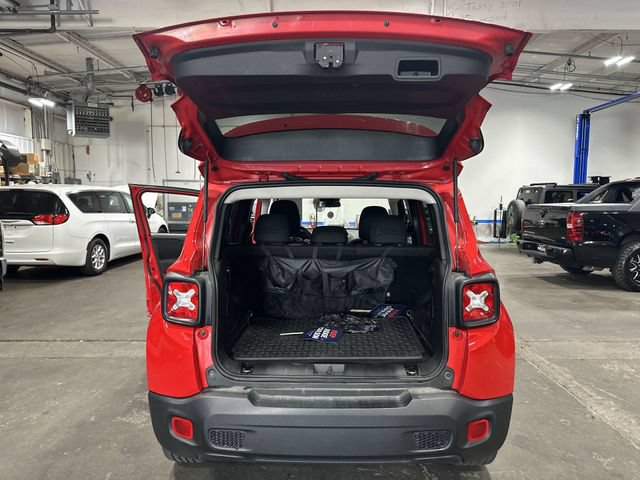 Used 2021 Jeep Renegade Sport AWD/4WD image 25