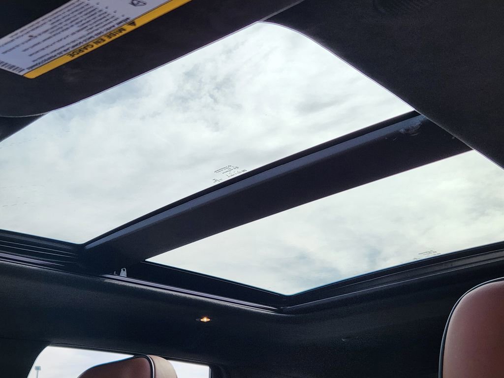 Used 2018 Jeep Grand Cherokee Summit w/ Platinum Series Group image 24