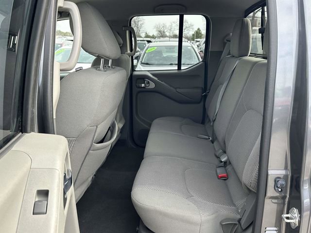 Used 2019 Nissan Frontier SV image 20