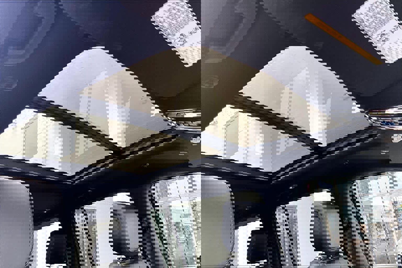 Used 2023 Jeep Wagoneer Series II image 14