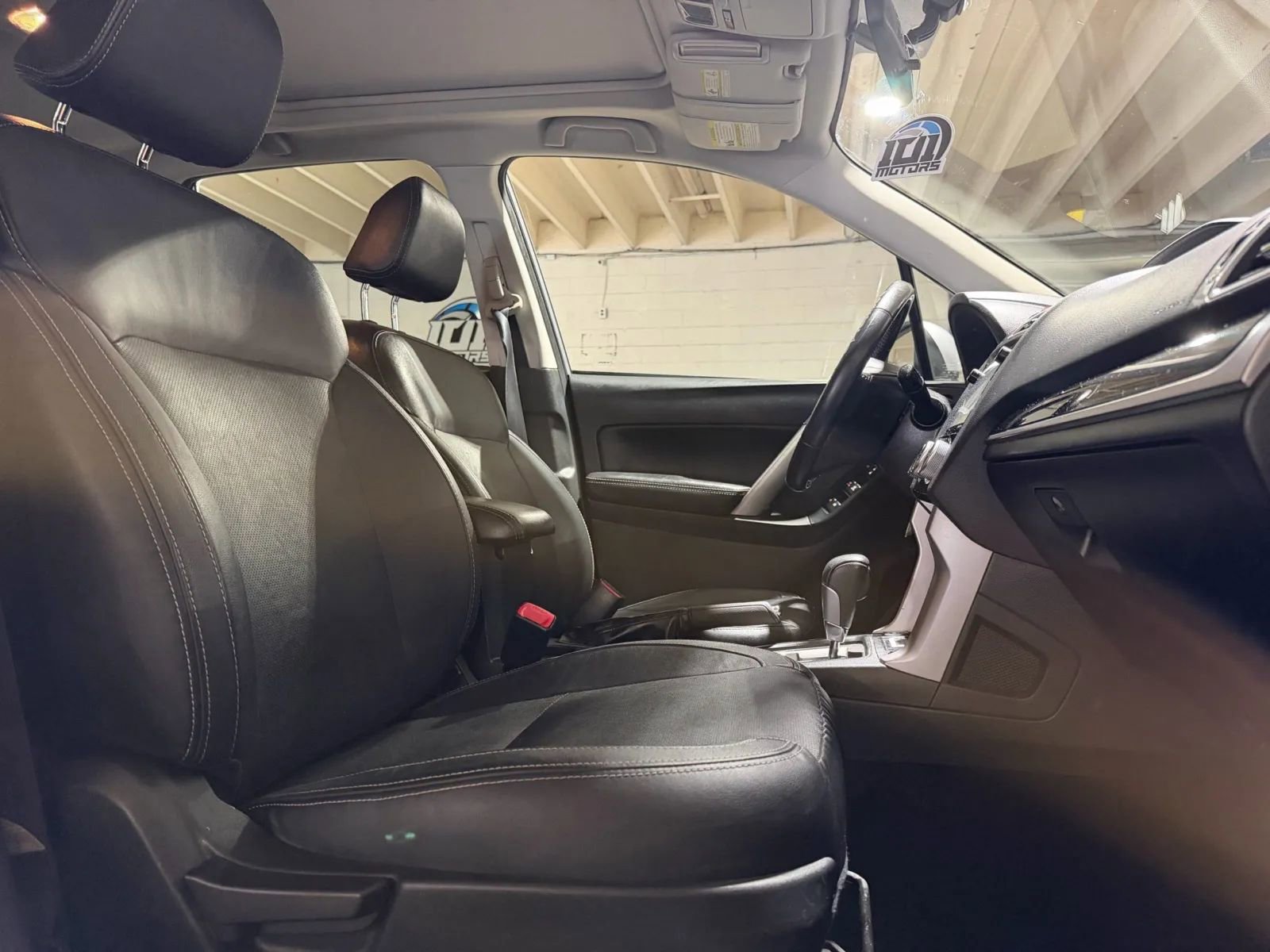 Used 2017 Subaru Forester 2.5i Limited AWD/4WD image 9