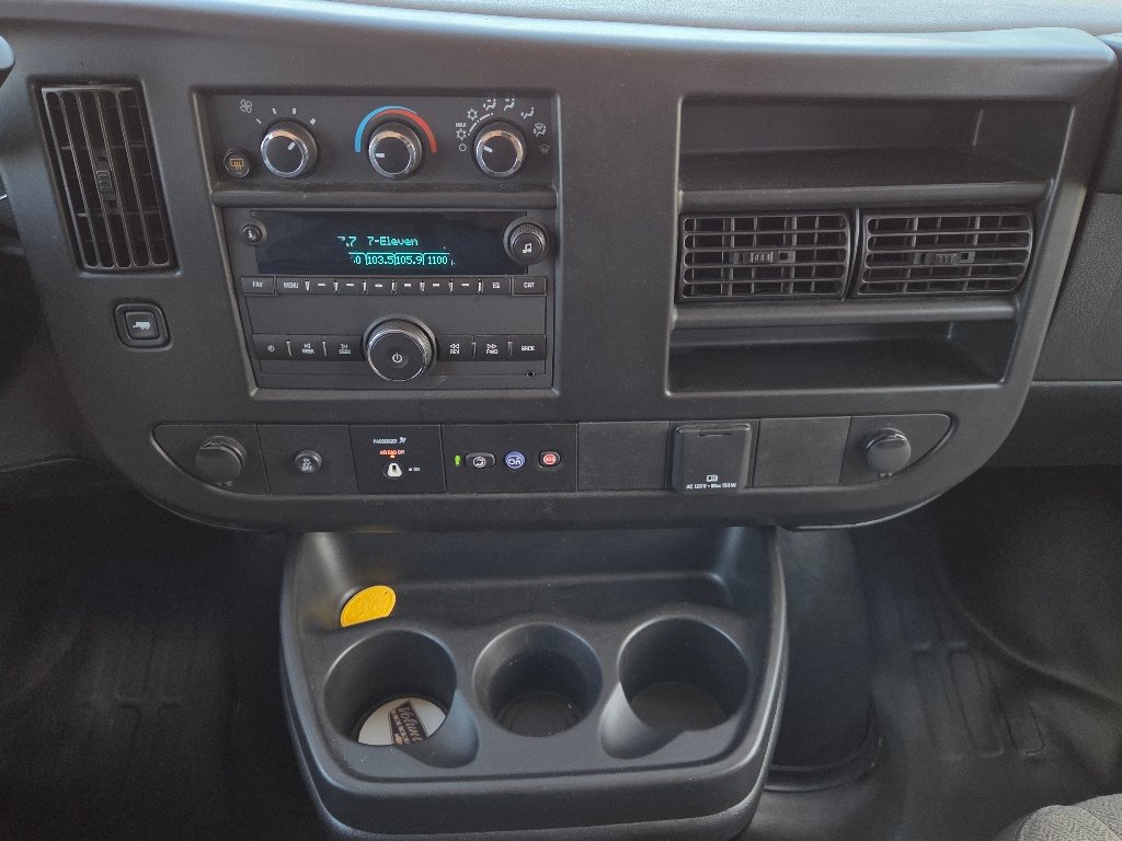 Used 2022 Chevrolet Express 3500 LS RWD image 18