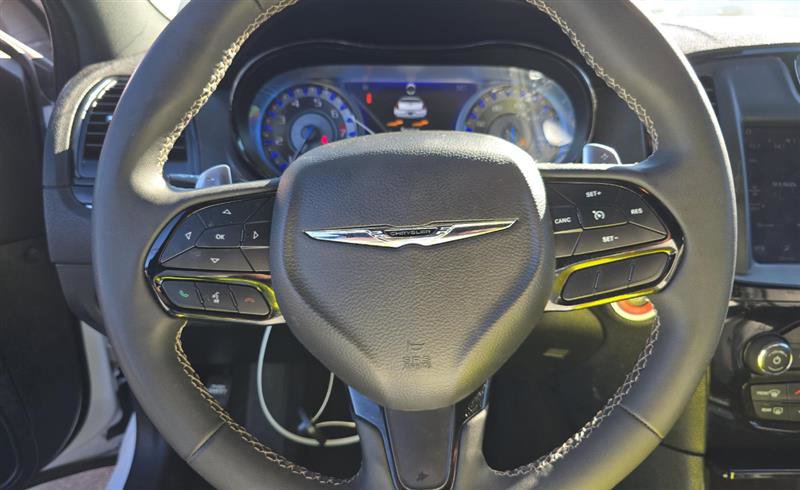 Used 2023 Chrysler 300 S image 8