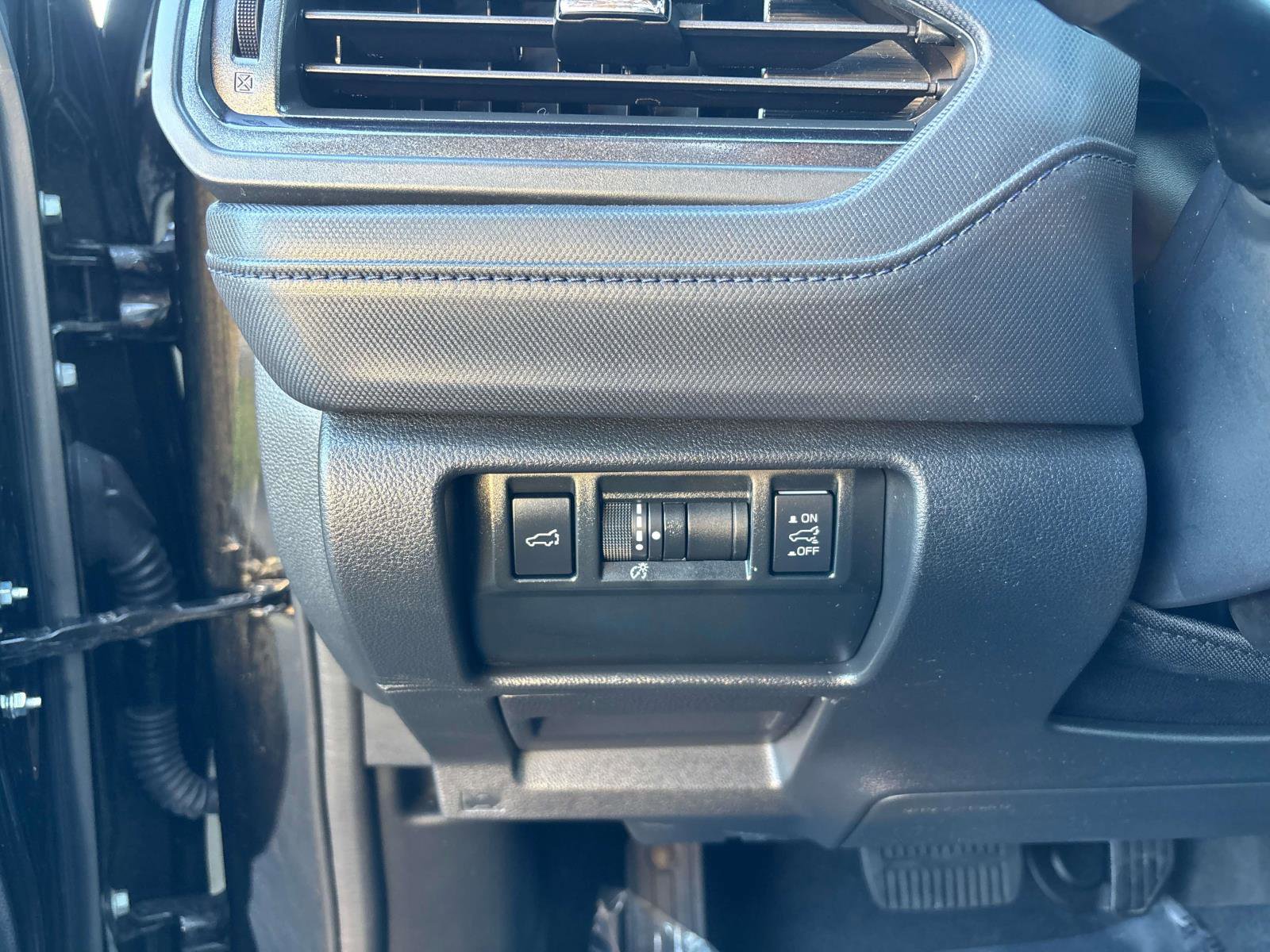 Certified 2025 Subaru Forester Premium image 21