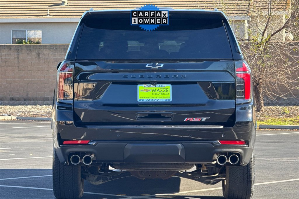 Used 2025 Chevrolet Suburban RST image 11
