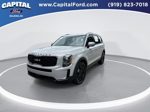 Used 2022 Kia Telluride EX w/ EX Premium Package AWD/4WD image 4