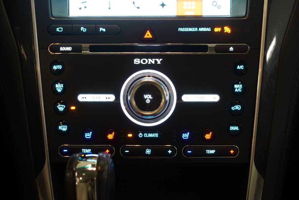 Used 2017 Ford Explorer Platinum image 21