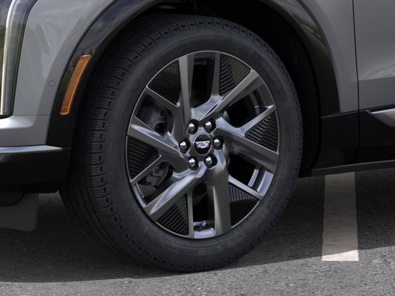 New 2026 Cadillac Optiq Luxury 2 RWD image 11