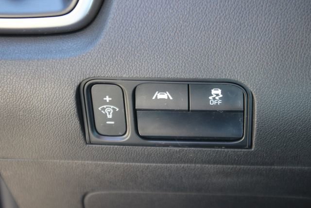 Used 2021 Kia Sorento S AWD/4WD image 17