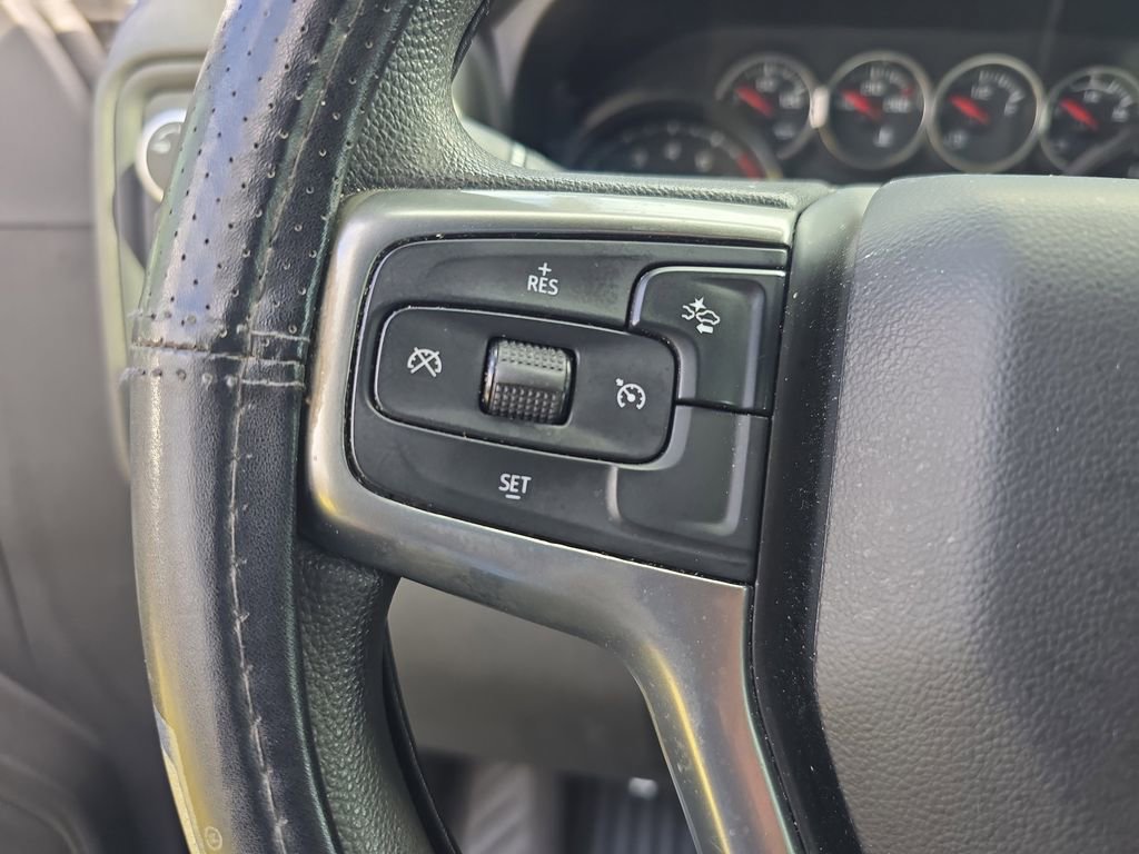 Used 2022 Chevrolet Silverado 2500 Custom w/ Custom Value Package image 20