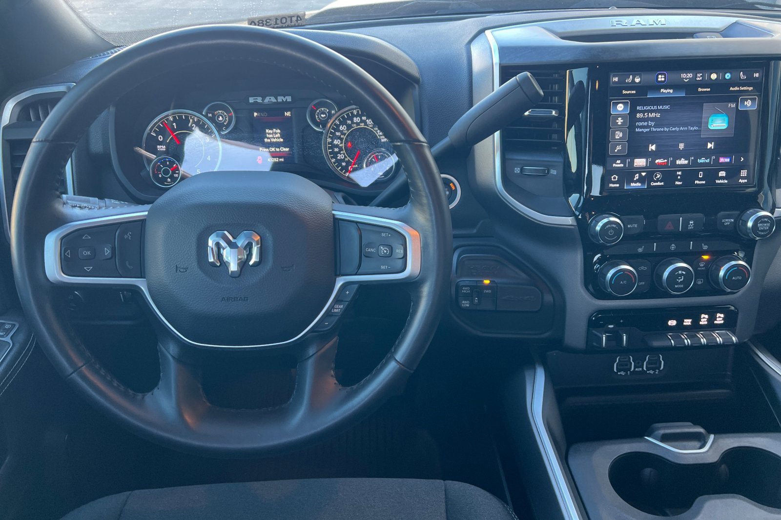 Used 2023 RAM 2500 Big Horn w/ Level 1 Equipment Group image 15