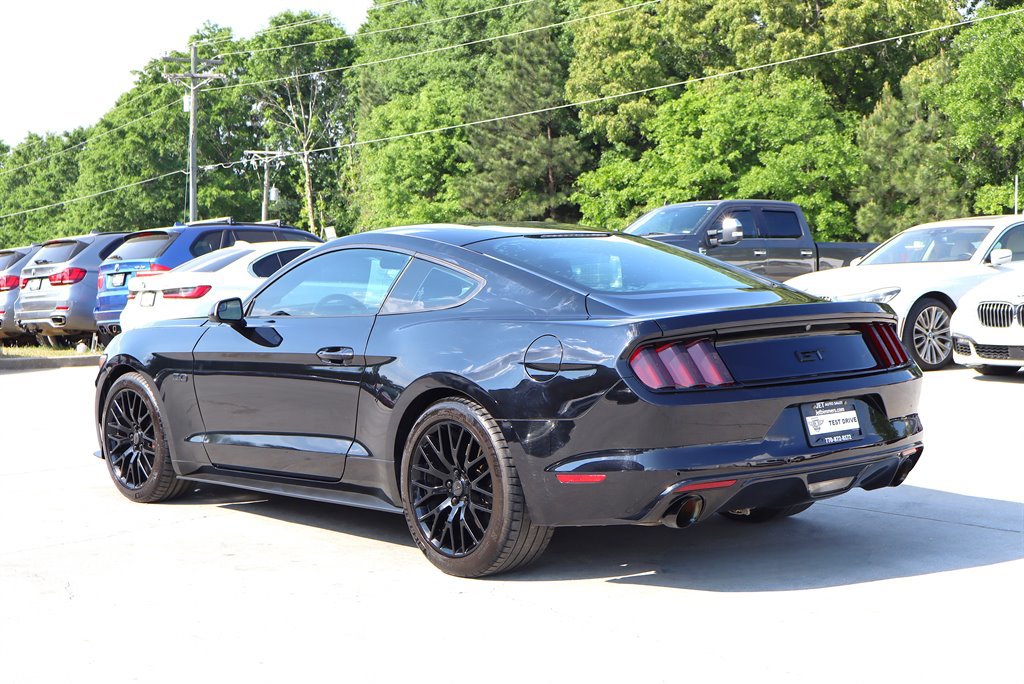 Used 2017 Ford Mustang GT w/ GT Performance Package RWD image 5