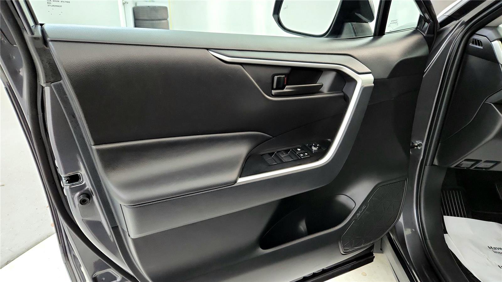 Certified 2024 Toyota RAV4 LE image 22