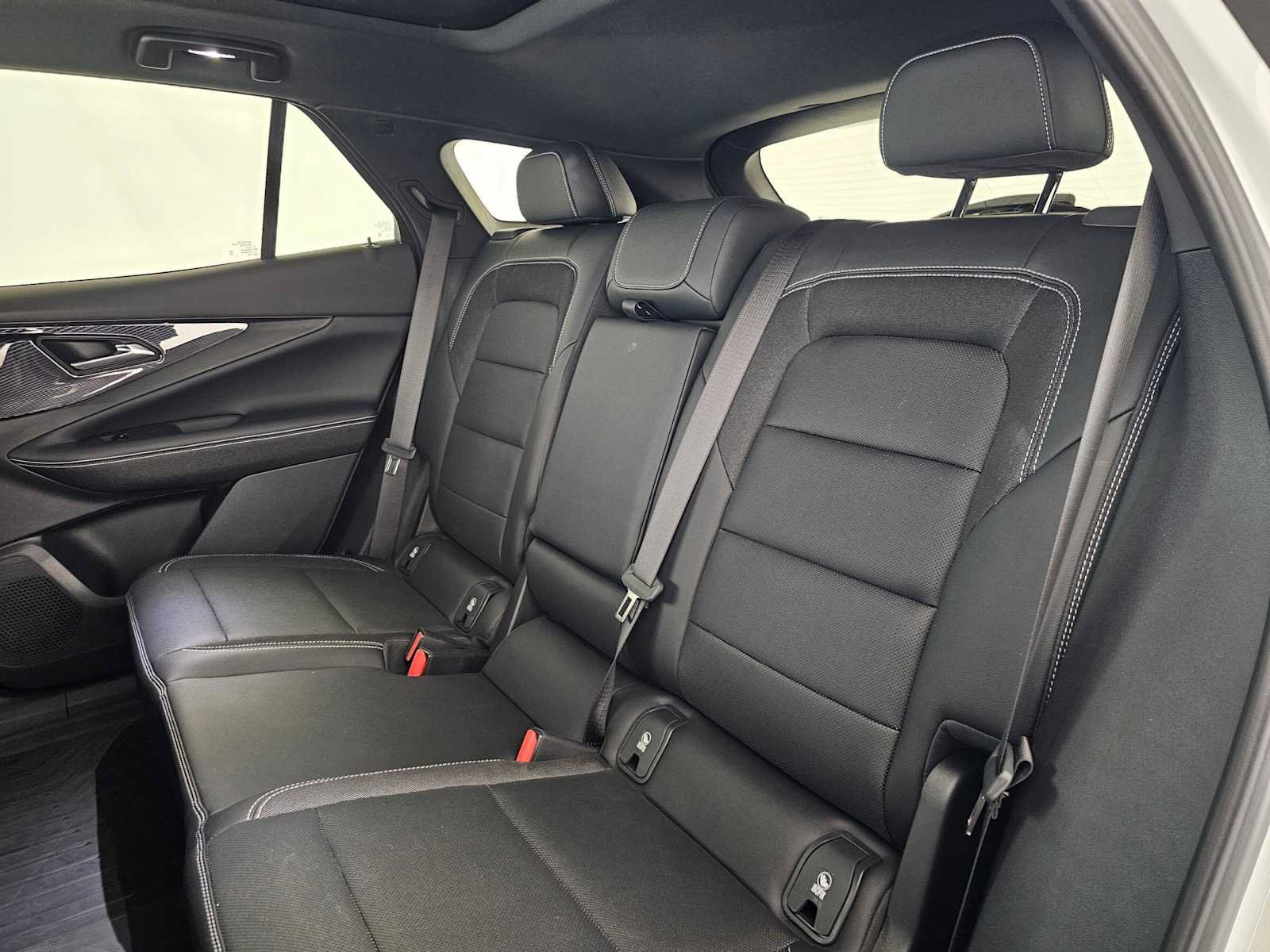 Used 2026 Chevrolet Blazer EV LT FWD image 17