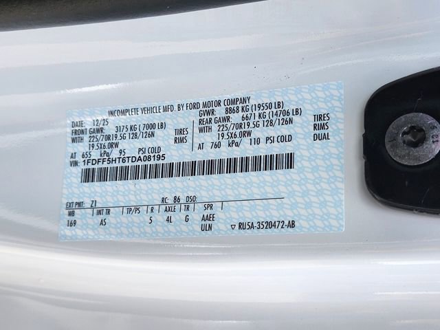 New 2026 Ford F550 4x4 Regular Cab Super Duty image 27