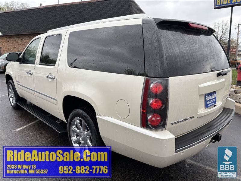Used 2013 GMC Yukon XL Denali AWD/4WD image 7