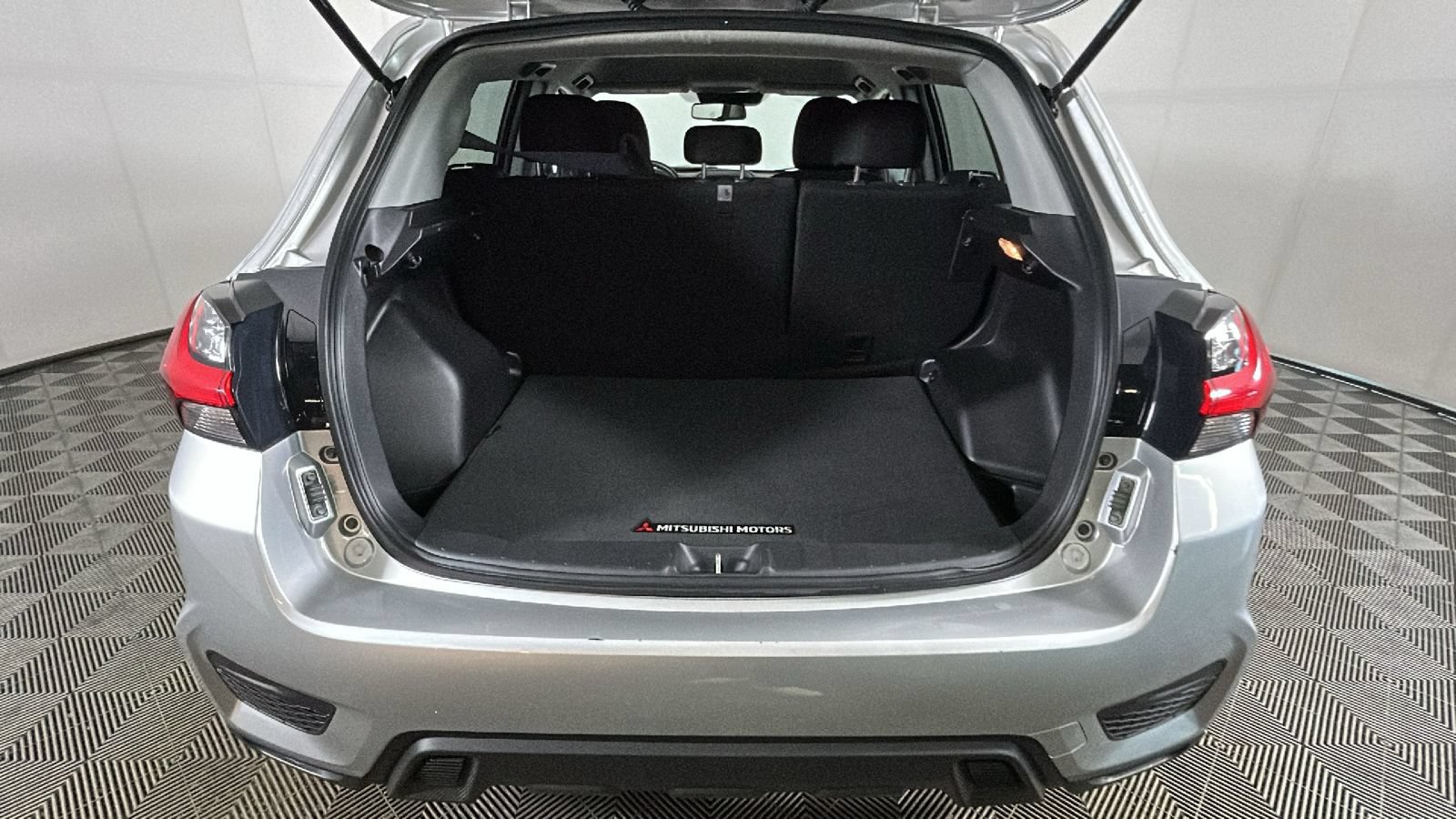 Used 2022 Mitsubishi Outlander Sport ES AWD/4WD image 30