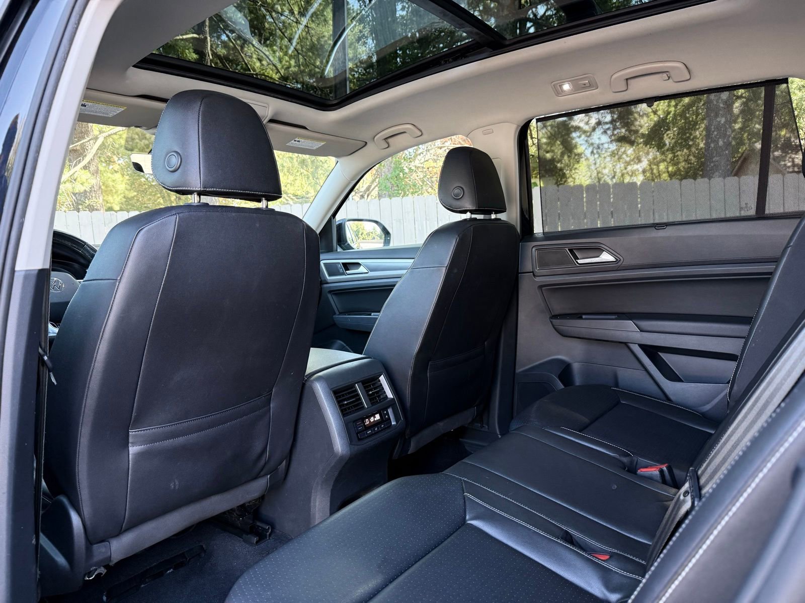 Used 2021 Volkswagen Atlas SE w/ Panoramic Sunroof Package image 14