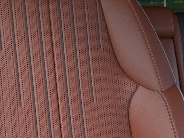 New 2026 Cadillac Optiq Luxury 2 w/ LPO, Floor Liner Package AWD/4WD image 21