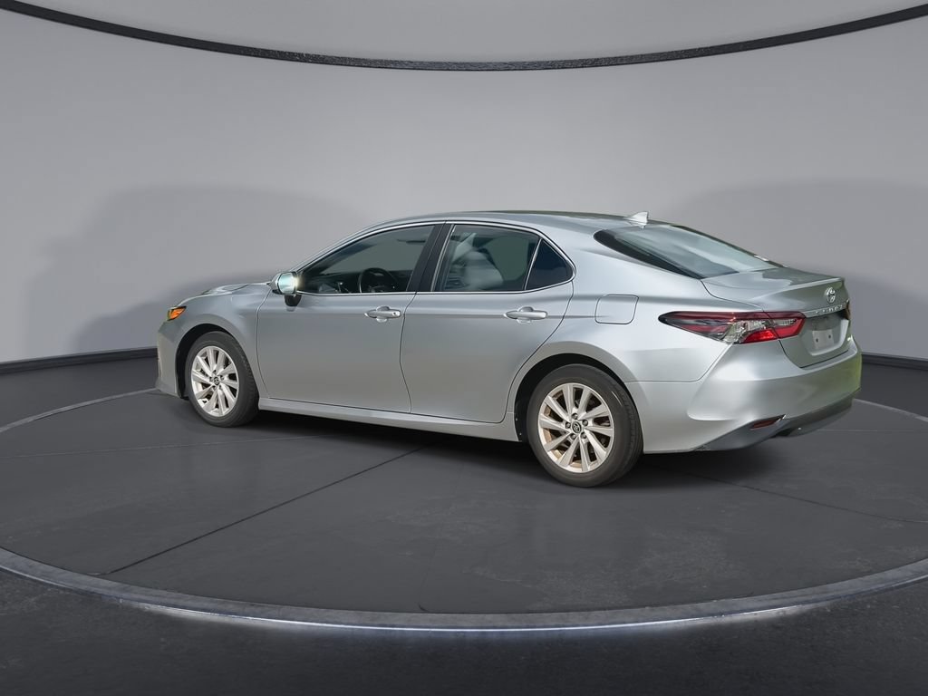 Used 2024 Toyota Camry LE FWD image 6