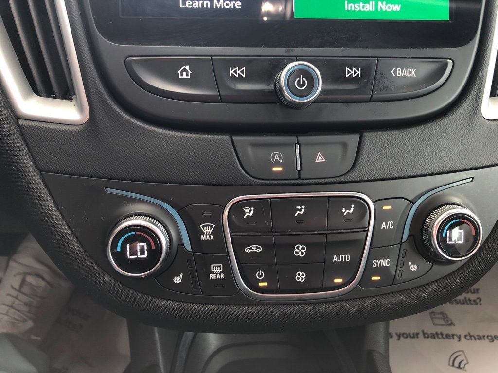 Used 2024 Chevrolet Malibu LT FWD image 15