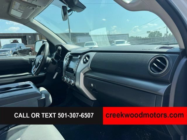 Used 2021 Toyota Tundra SR5 AWD/4WD image 10