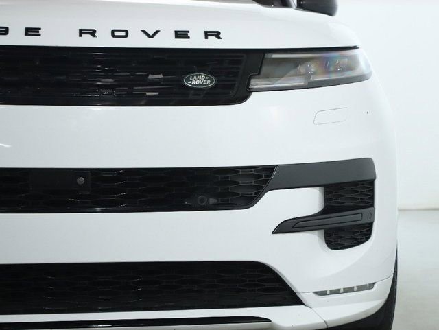 Used 2023 Land Rover Range Rover Sport SE Dynamic image 41