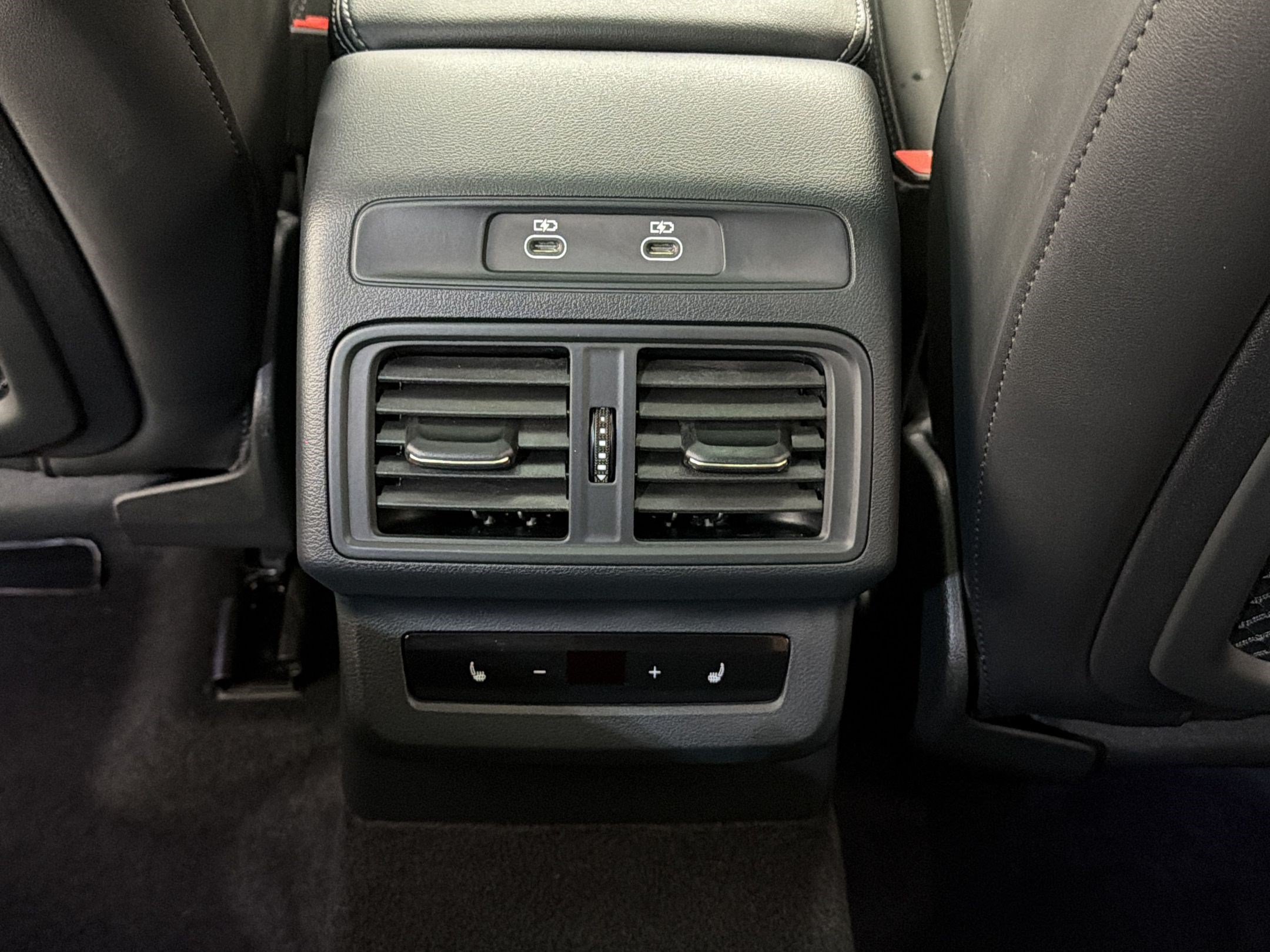 New 2026 Audi SQ5 Prestige AWD/4WD image 34