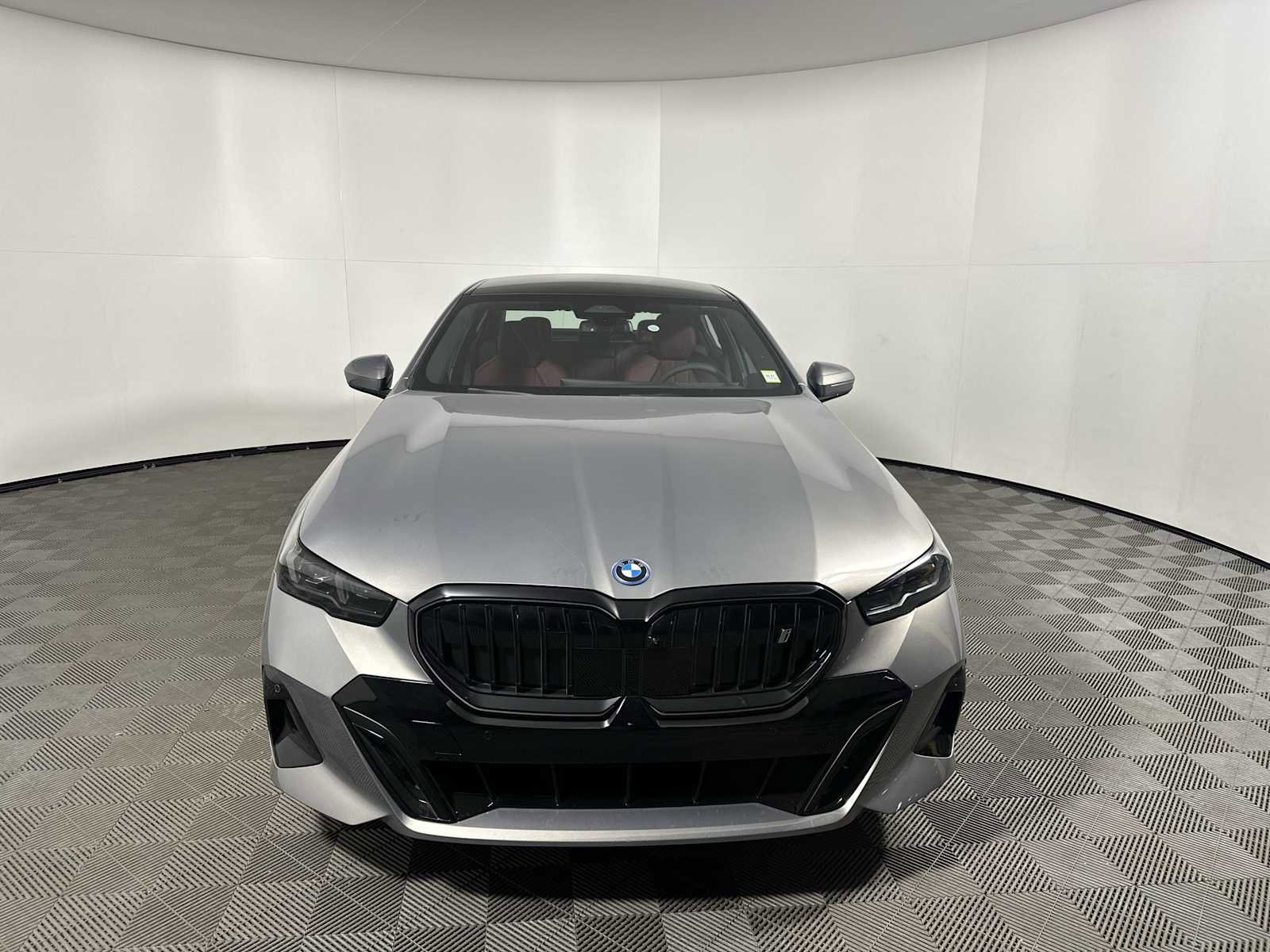 New 2026 BMW i5 eDrive40 w/ M Sport Package image 5