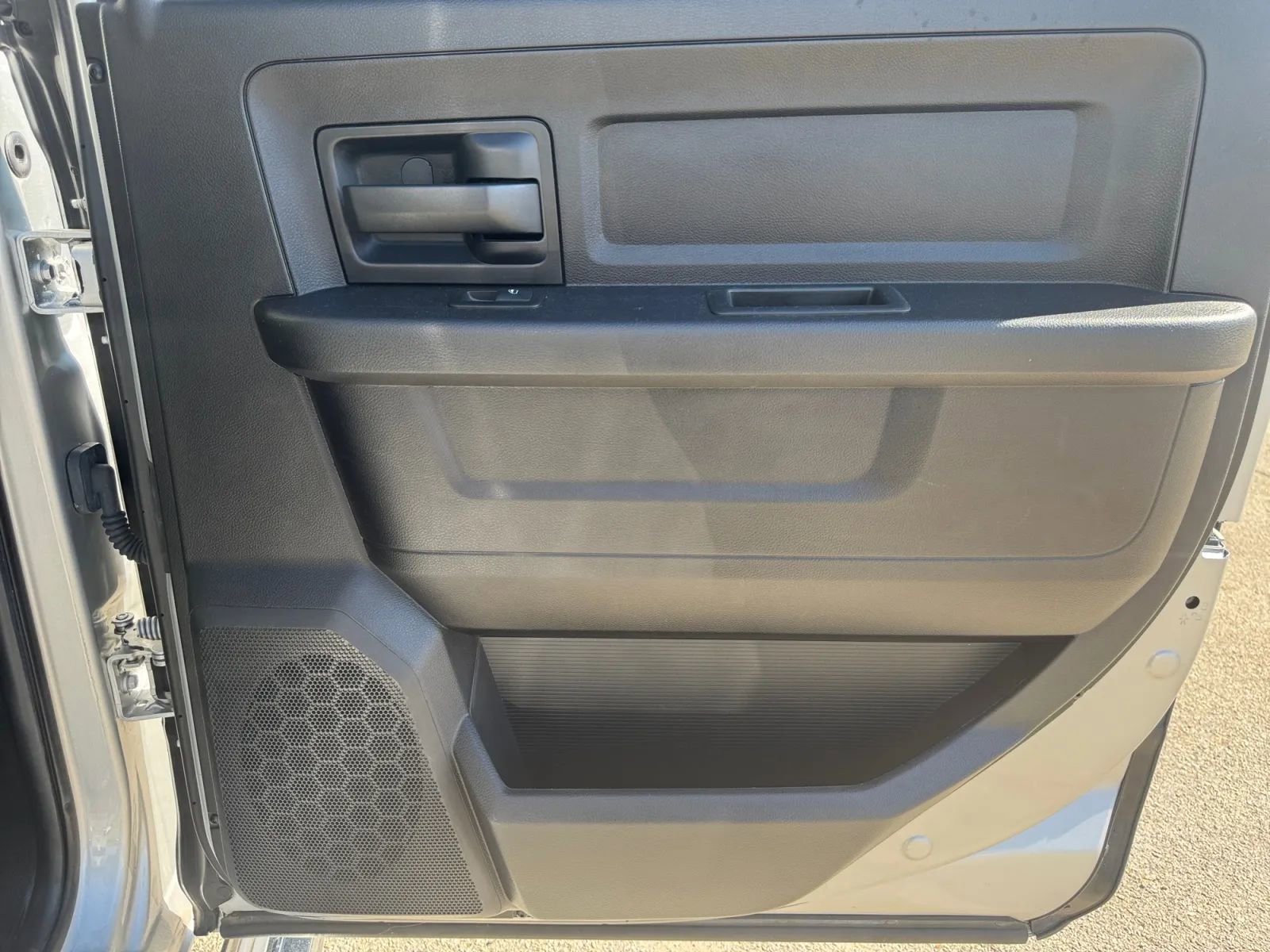 Used 2016 RAM 1500 Express image 28