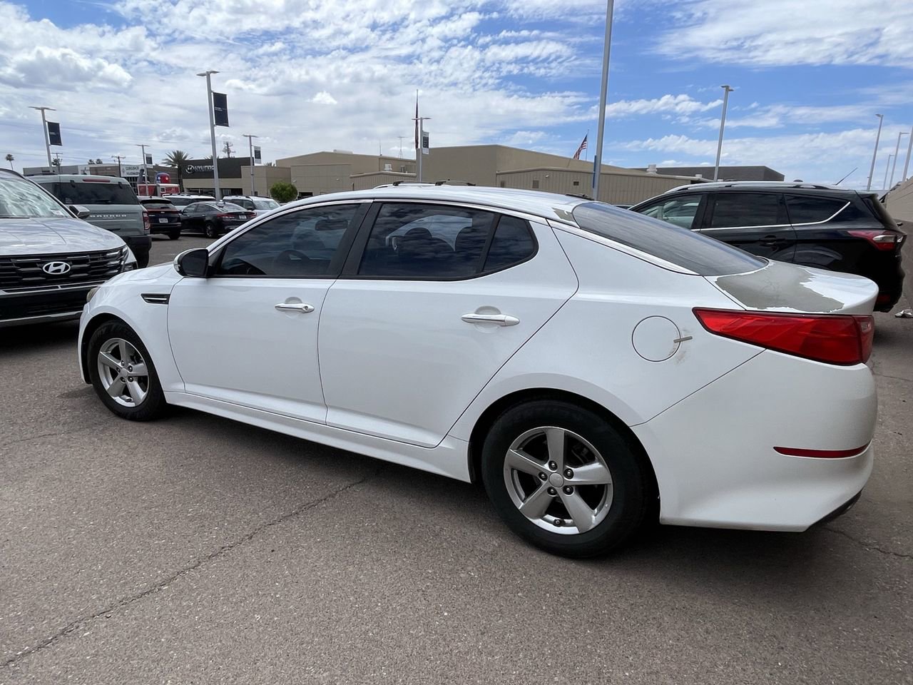 Used 2015 Kia Optima LX image 13