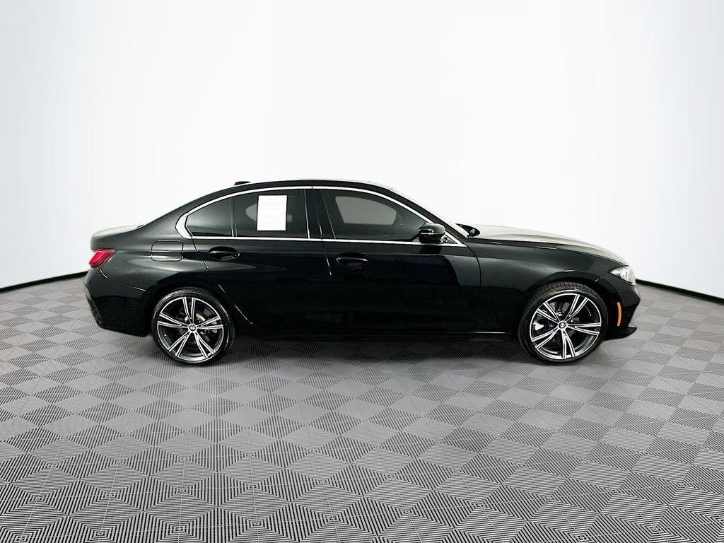 Used 2024 BMW 330i xDrive Sedan w/ Convenience Package AWD/4WD image 10