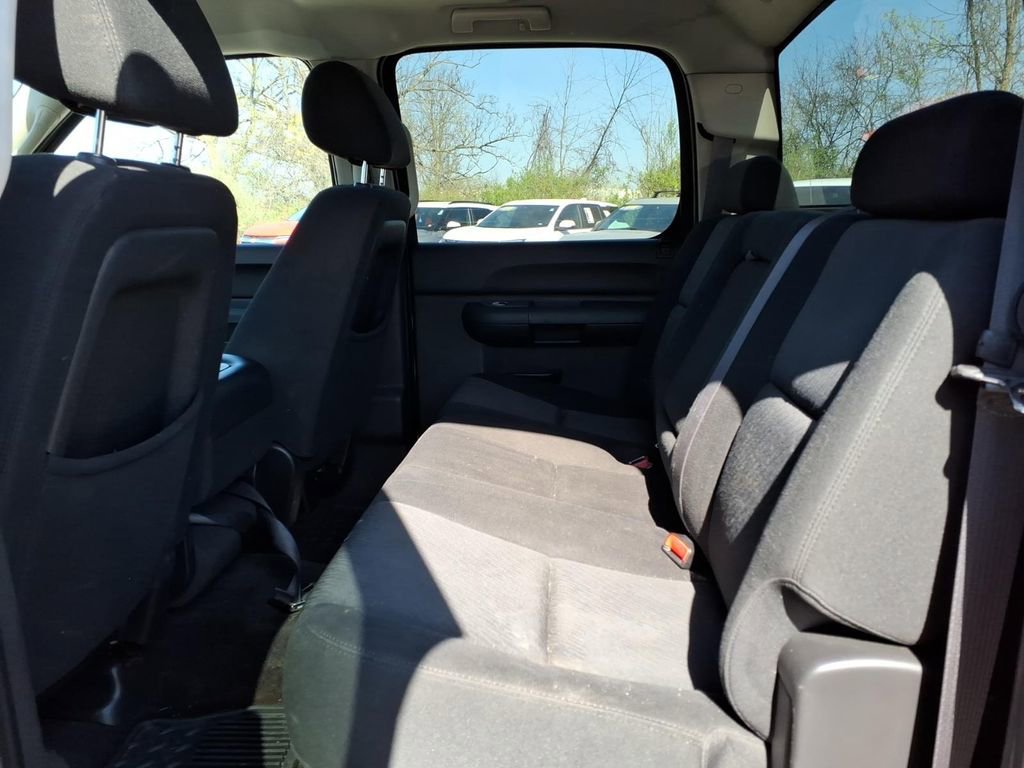 Used 2011 Chevrolet Silverado 1500 LS AWD/4WD image 6