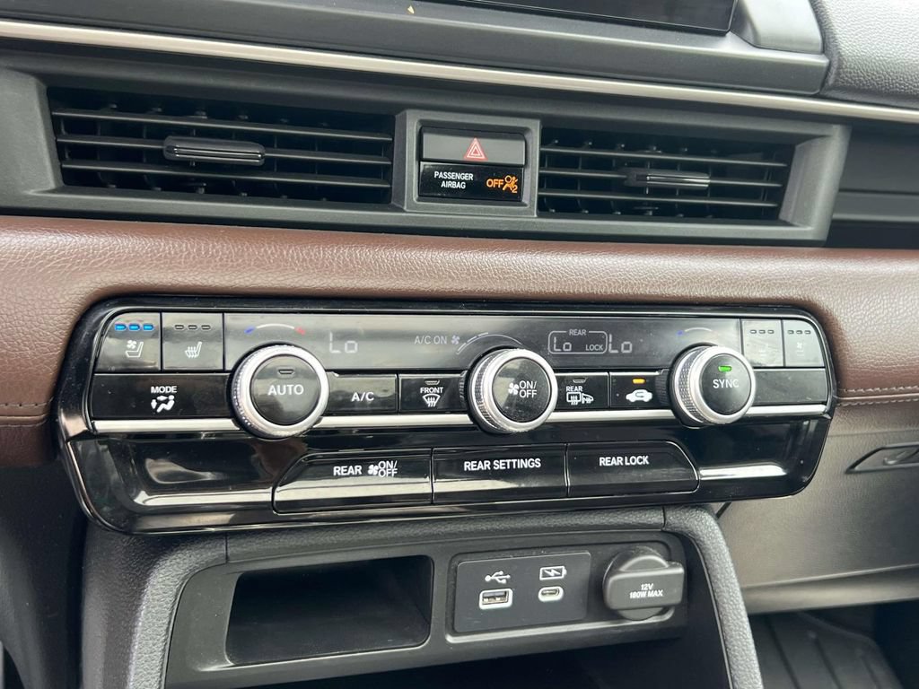 Used 2023 Honda Pilot Elite image 31