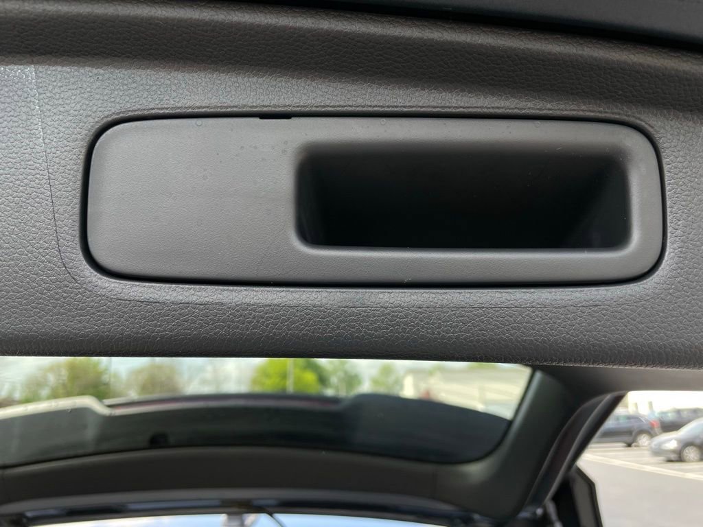 Certified 2025 Honda CR-V EX image 40