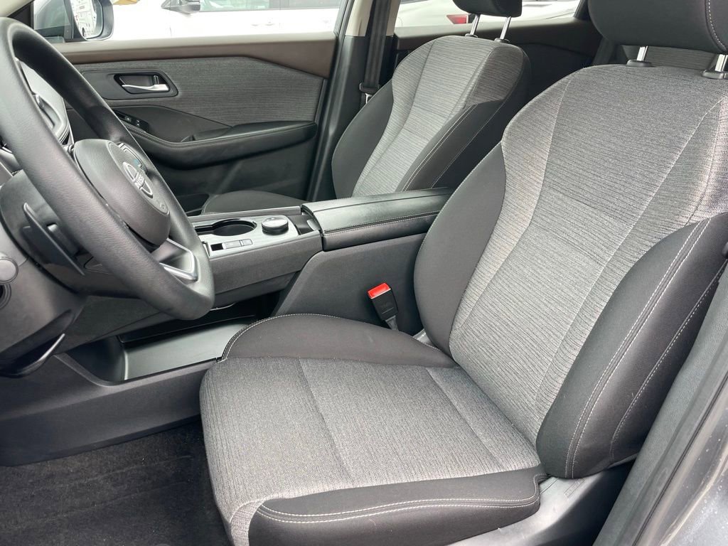 Certified 2023 Nissan Rogue SV AWD/4WD image 3
