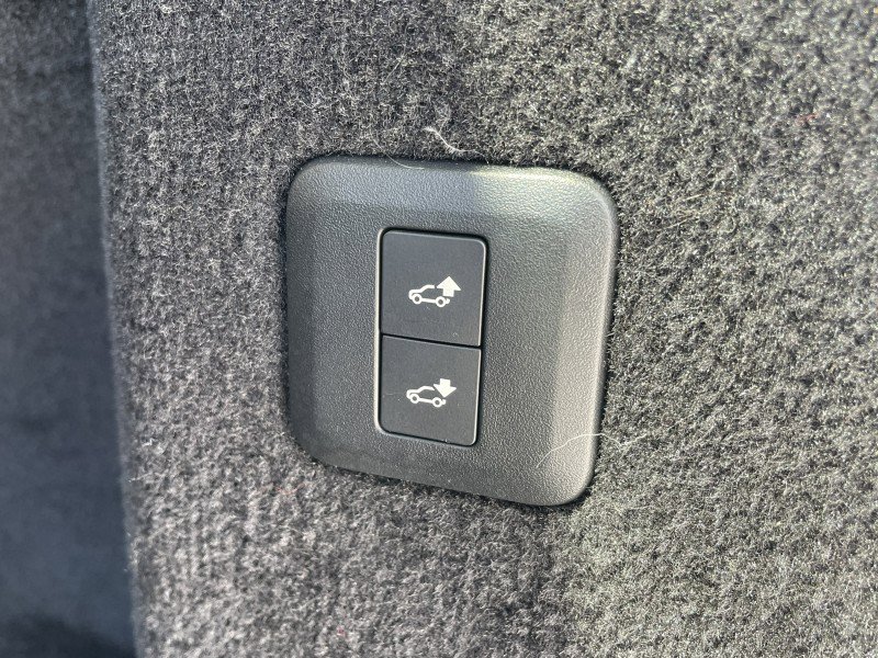 Used 2019 Land Rover Range Rover Sport HSE image 33