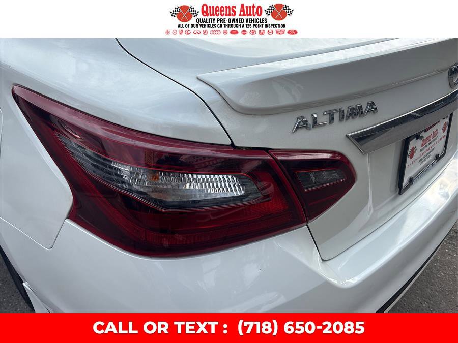 Used 2017 Nissan Altima 2.5 SR FWD image 31