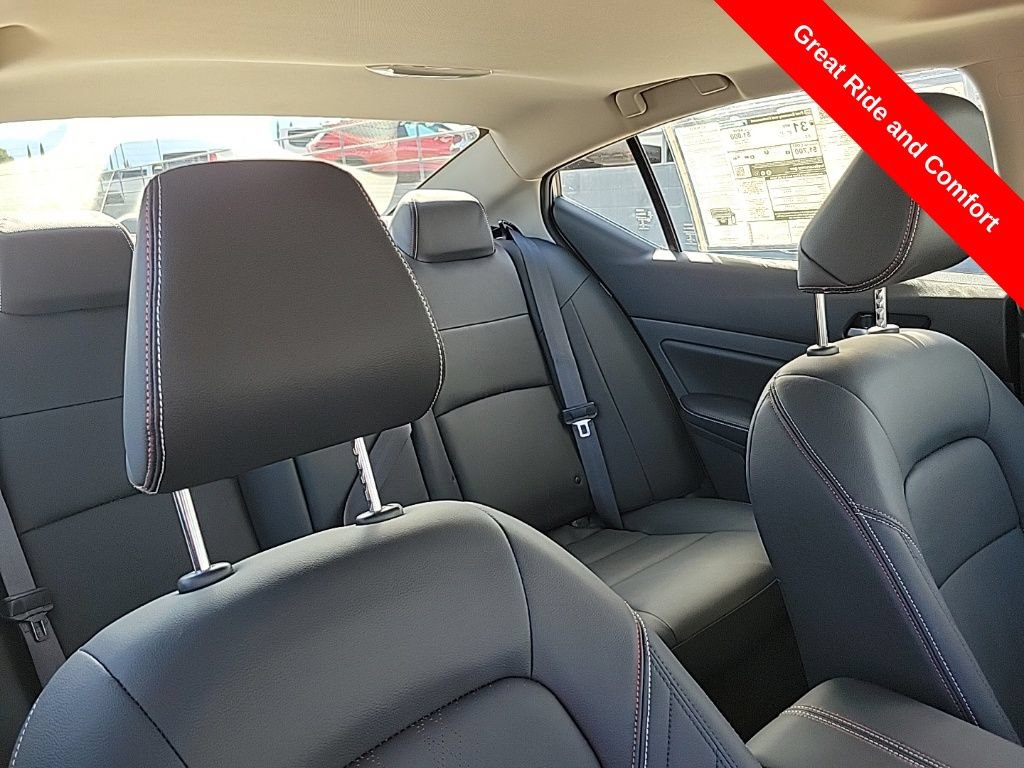 New 2025 Nissan Altima 2.5 SR w/ SR Premium Package FWD image 43