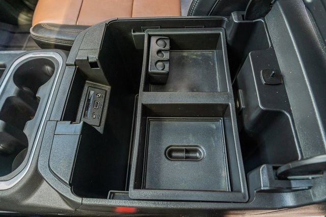 Used 2022 Chevrolet Silverado 3500 High Country image 32