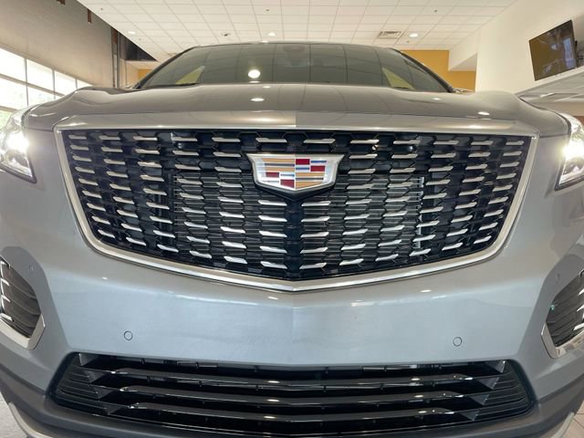Certified 2023 Cadillac XT5 Premium Luxury FWD image 10