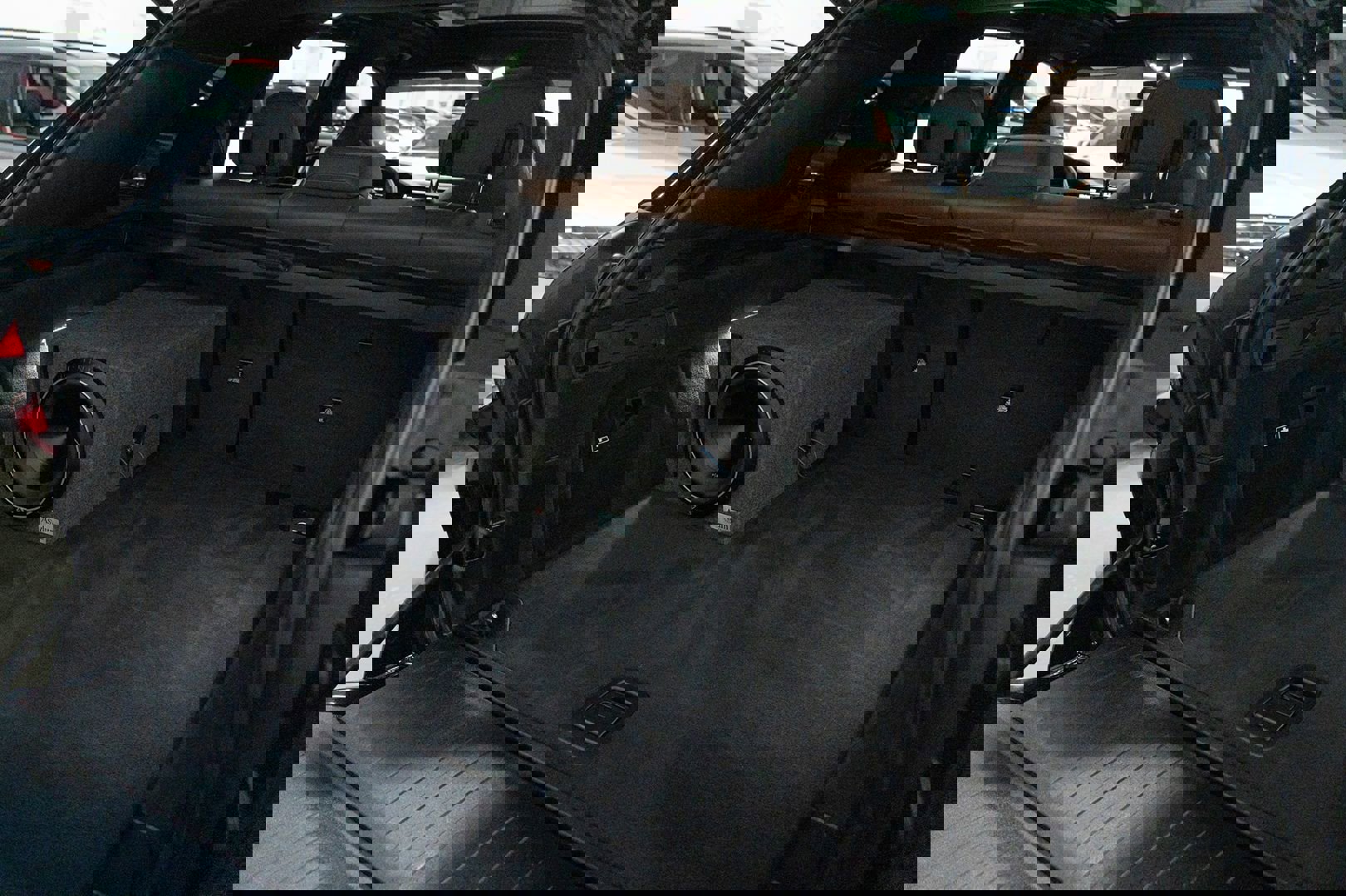 Used 2022 BMW X5 M w/ Competition Package 2 image 27