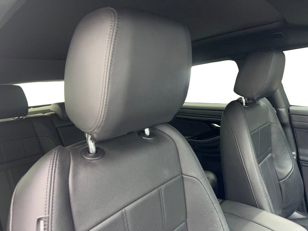 Used 2023 Land Rover Range Rover Evoque R-Dynamic S image 46