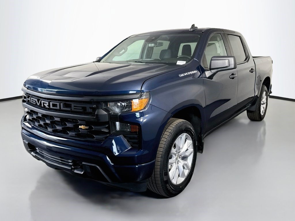 Used 2022 Chevrolet Silverado 1500 Custom AWD/4WD image 4