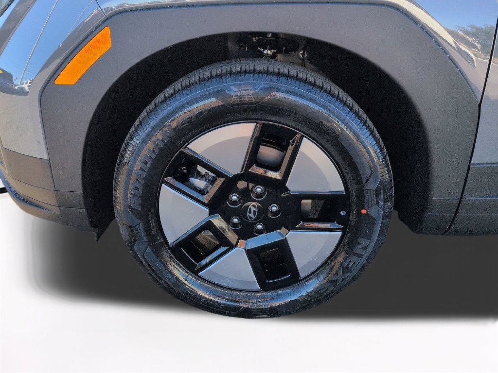 New 2027 Hyundai Santa Fe SEL FWD image 13